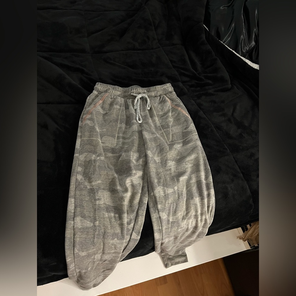 sweatpants